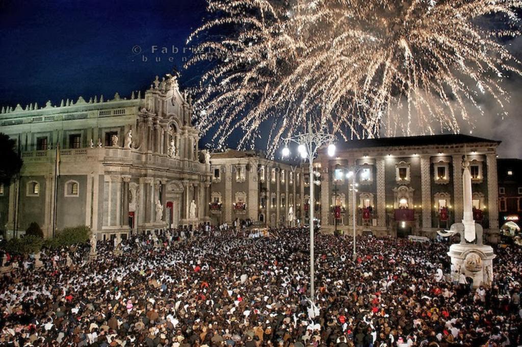 Appartamenti della Rotonda Aeroporto di Catania Fontana Rossa Esterno foto